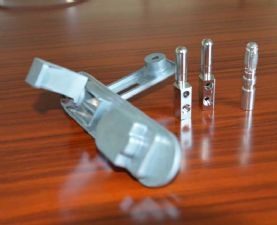 鋅合金國網(wǎng)電箱鎖